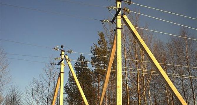 В Луганской области заработал штаб по восстановлению поврежденных линий электропередач