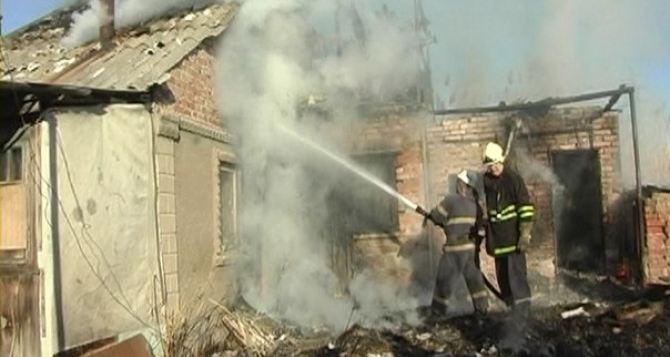 В Луганске на выходных произошло 5 пожаров (фото)