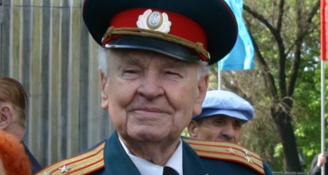 Ушел из жизни почетный гражданин Луганска Иван Малько