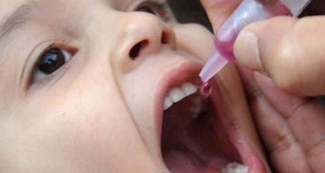 В Украине при поддержке ООН начался второй этап вакцинации против полиомиелита
