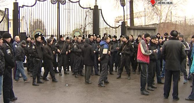 В Харькове на акцию протеста вышли полицейские