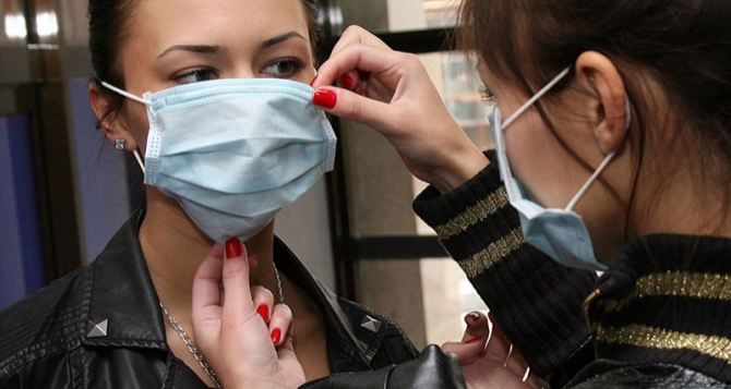 В центре Харькова будут раздавать медицинские маски