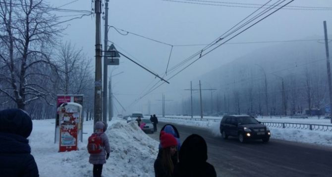 Непогода в Харькове оборвала провода и остановила троллейбусы