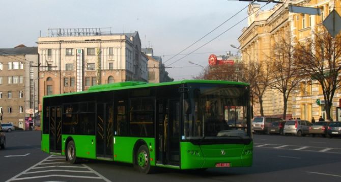 В Харькове проведут конкурс для перевозчиков на новые автобусные маршруты