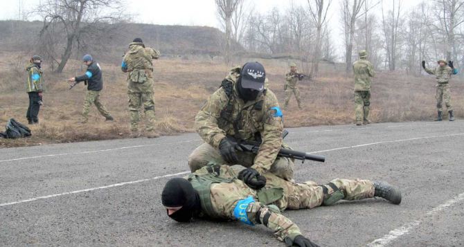 Под Харьковом прошли масштабные военные учения