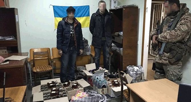 В Станице Луганской задержали «алкогольных контрабандистов» (фото)