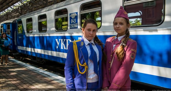 На Детской железной дороге в Харькове открылся новый сезон (фото)