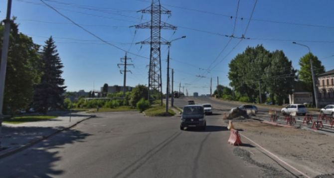 В Харькове на 4 дня перекрыли часть Московского проспекта