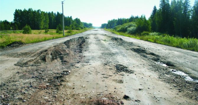 В Луганской области продолжается ремонт дорог