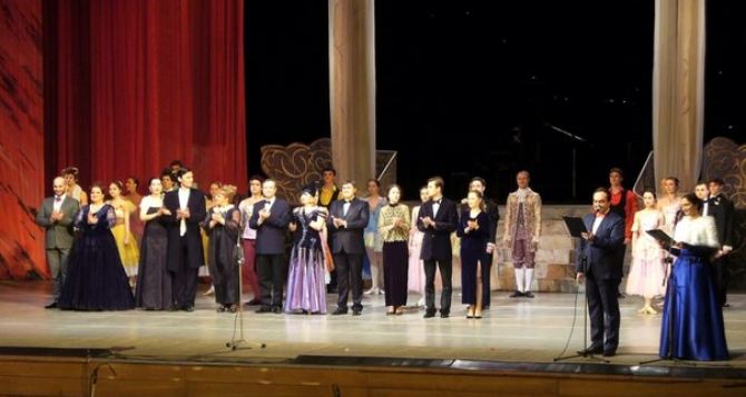 Артисты Харьковского театра оперы и балета дадут концерты в Луганской области