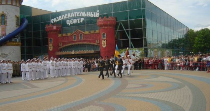 В Харькове состоялся третий выпуск кадетов