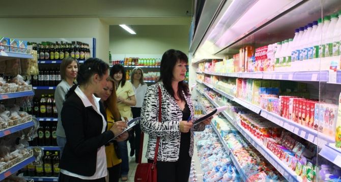 В супермаркетах Луганска проверили цены