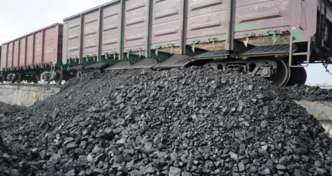 Дефицит угля в Украине  — 40%. — Порошенко