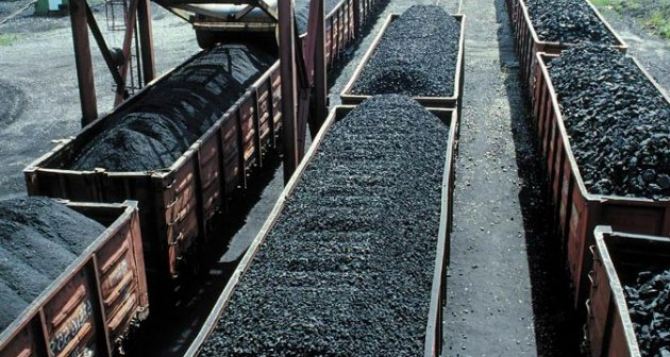 С 1 июня в Украине закрыли 35 шахт, а уголь собираются покупать в ЮАР. — Волынец