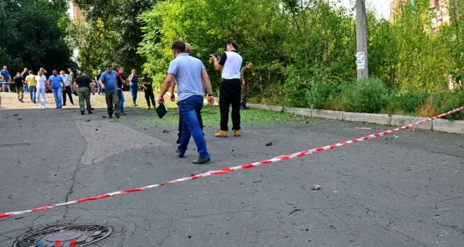 В центре Донецка прогремел взрыв: погиб мужчина (фото)