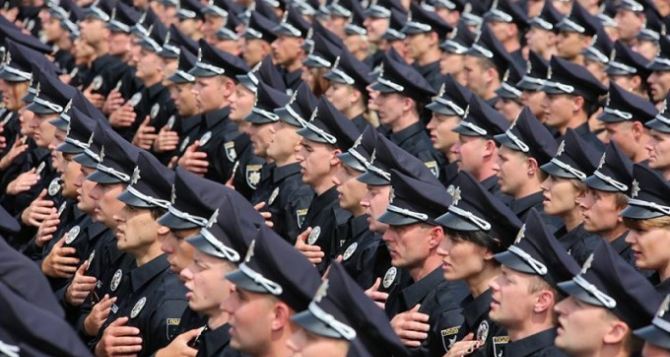 1,5 тысячи полицейских будут охранять порядок в харьковских школах