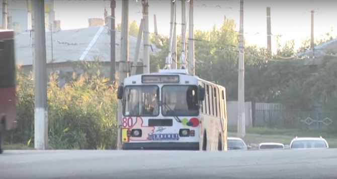 В Лисичанске восстановили троллейбусную линию (видео)