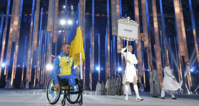 В Харькове торжественно встретили паралимпийцев