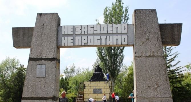В самопровозглашенной ЛНР восстановили 74 памятника