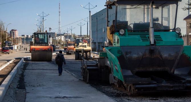 Заасфальтировать путепровод в Луганске планируют до конца недели