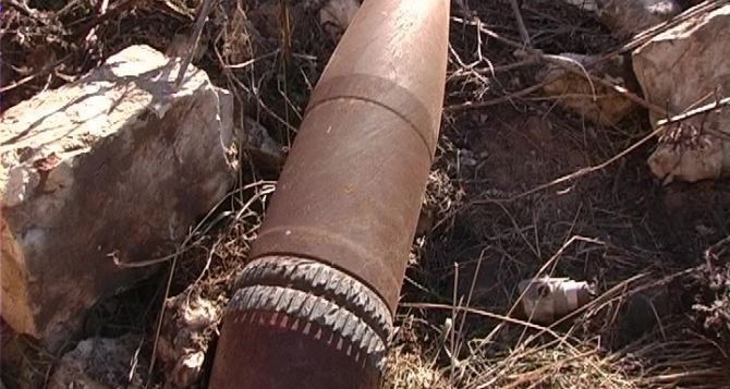 Житель Краснодонского района обнаружил на своем участке снаряд «Пиона» (фото)