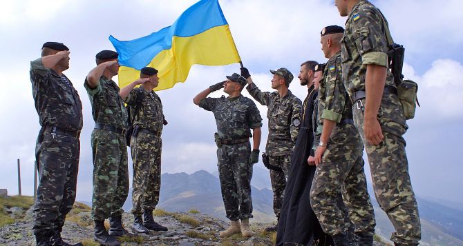 В Украине будут готовить миротворцев для Донбасса