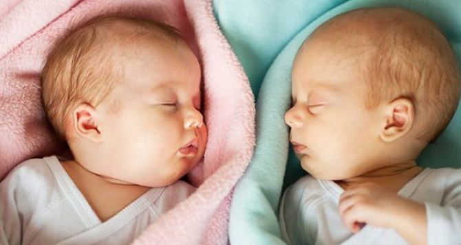 3 января в Харькове родилось три двойни