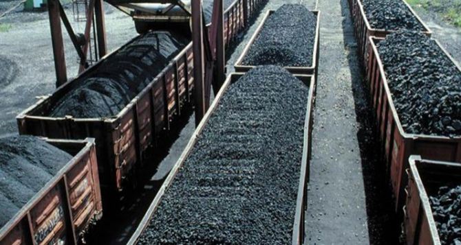 В самопровозглашенной  ЛНР получают 47% налогов от стоимости угля, поставляемого в Украину. — СБУ