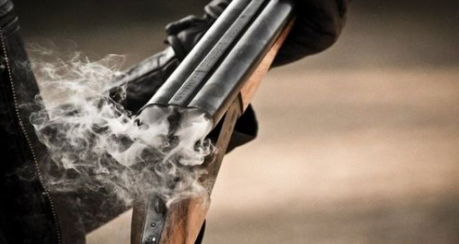 В Харькове пьяная компания открыла из винтовки стрельбу по прохожим