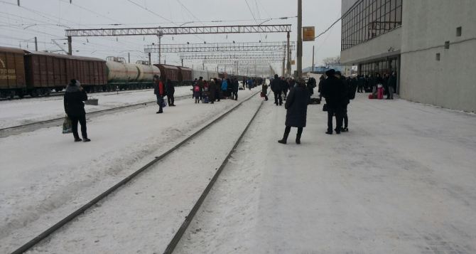 Экспресс Киев — Харьков задерживается из-за аварии