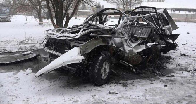 Взрыв автомобиля в Луганске. Погиб командир корпуса Народной милиции