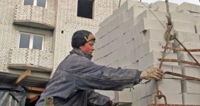 В Харьковской области начали строить жильё для переселенцев