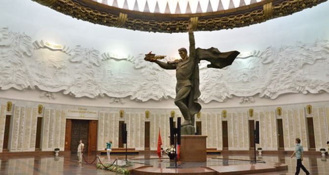 Музеи Москвы представят в Донецке девять выставок