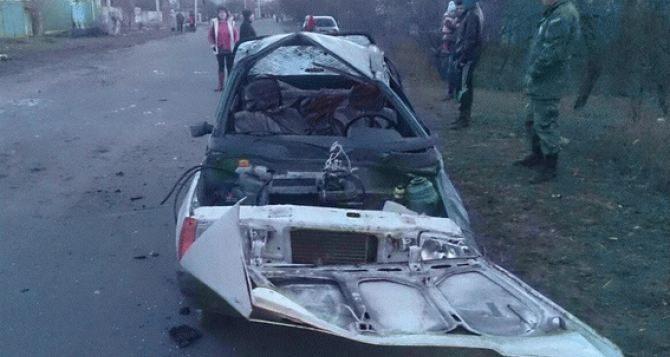 В Станично-Луганском районе в ДТП пострадали четыре человека (фото)