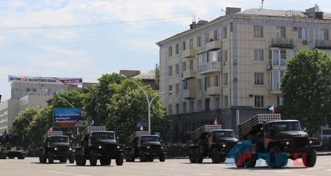 ОБСЕ планирует наблюдать за парадом на День Победы в Луганске