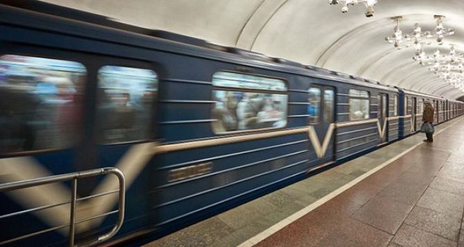 В Харькове на Пасху метро будет работать круглосуточно