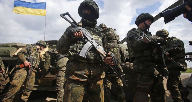В Луганской области в результате обстрела ранен военный