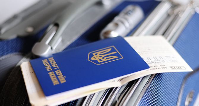 В ЕС назвали минимальные суммы, с которыми украинцы могут ездить в Европу без виз