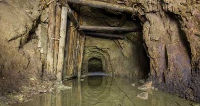 Затопление шахт может привести к катастрофе на Донбассе. — Спасатели