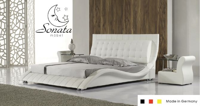 Кожаные кровати Sonatamobel в интерьере спальни