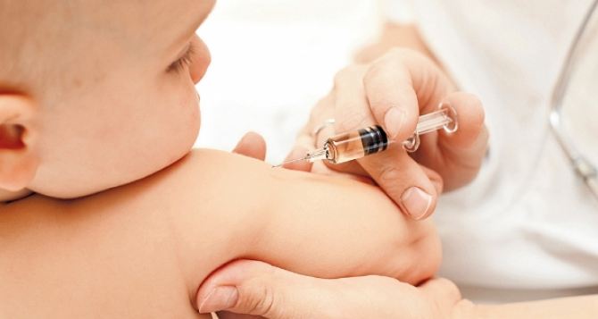 Украина среди восьми стран мира с самыми низкими показателями вакцинации