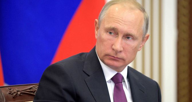 Путин одобрил идею ввода миротворцев на Донбасс