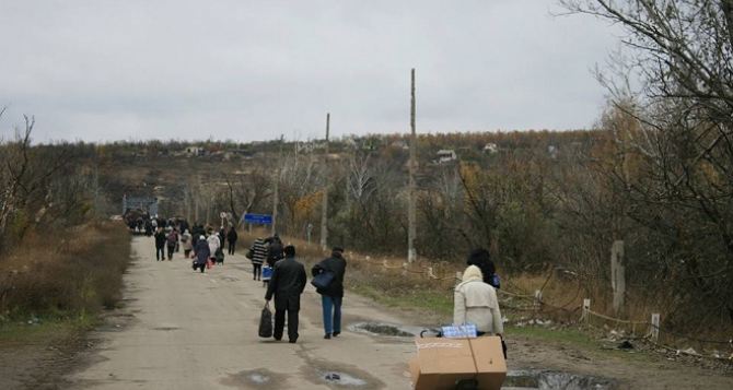 Восток SOS посетили КПВВ «Станица Луганская» и рассказали о насущных проблемах (фото)