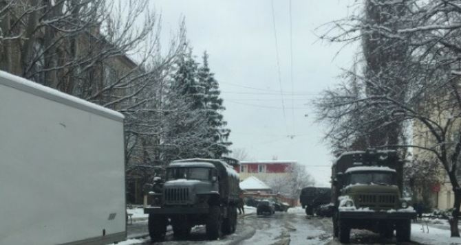 Взрывы в центре Луганска 16 февраля. Подробности и неофициальные версии произошедшего