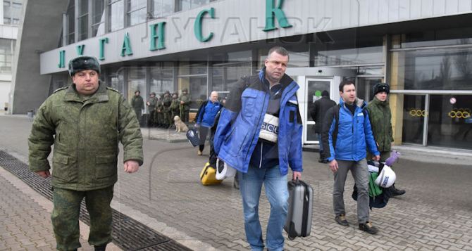 Александр Хуг покатался в поезде ЛуганскЯсиноватая Фото