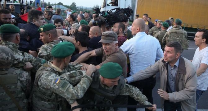 Саакашвили можно, а мне нет? Житель Луганщины хотел без документов пересечь границу с Польшей