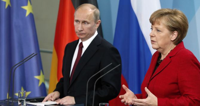 Путин и Меркель в субботу обсудят ситуацию с Донбассом