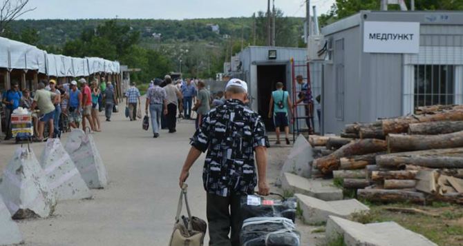 На КППВ «Станица Луганская» умер пожилой мужчина