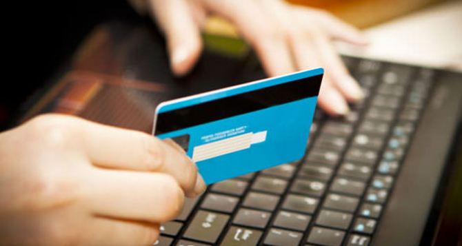 Онлайн кредиты набирают популярность. 80% населения в долгах