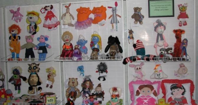 Выставка-конкурс мягкой игрушки в Луганске